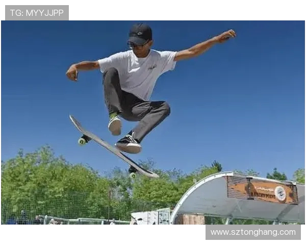 深圳滑板队在极限运动世界杯积分榜中以70分稳居第一名引发关注