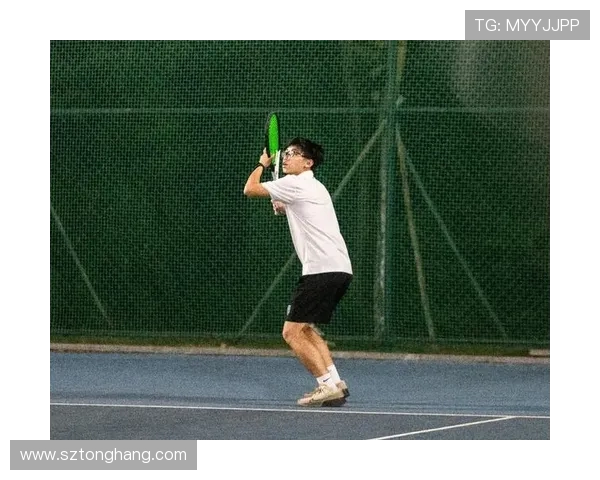 深圳网球队技术深度解析：从基础训练到比赛策略的全方位探讨